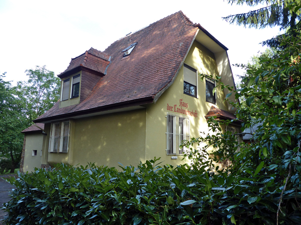 Das Haus der Landwirtschaft, Heimat der Bibliothek und des Archivs des Landwirtschaftlichen Museums